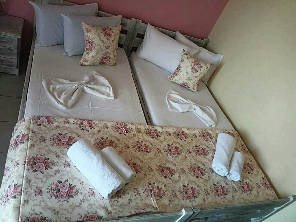 Foteini Rooms Скала Сотирос Екстериор снимка
